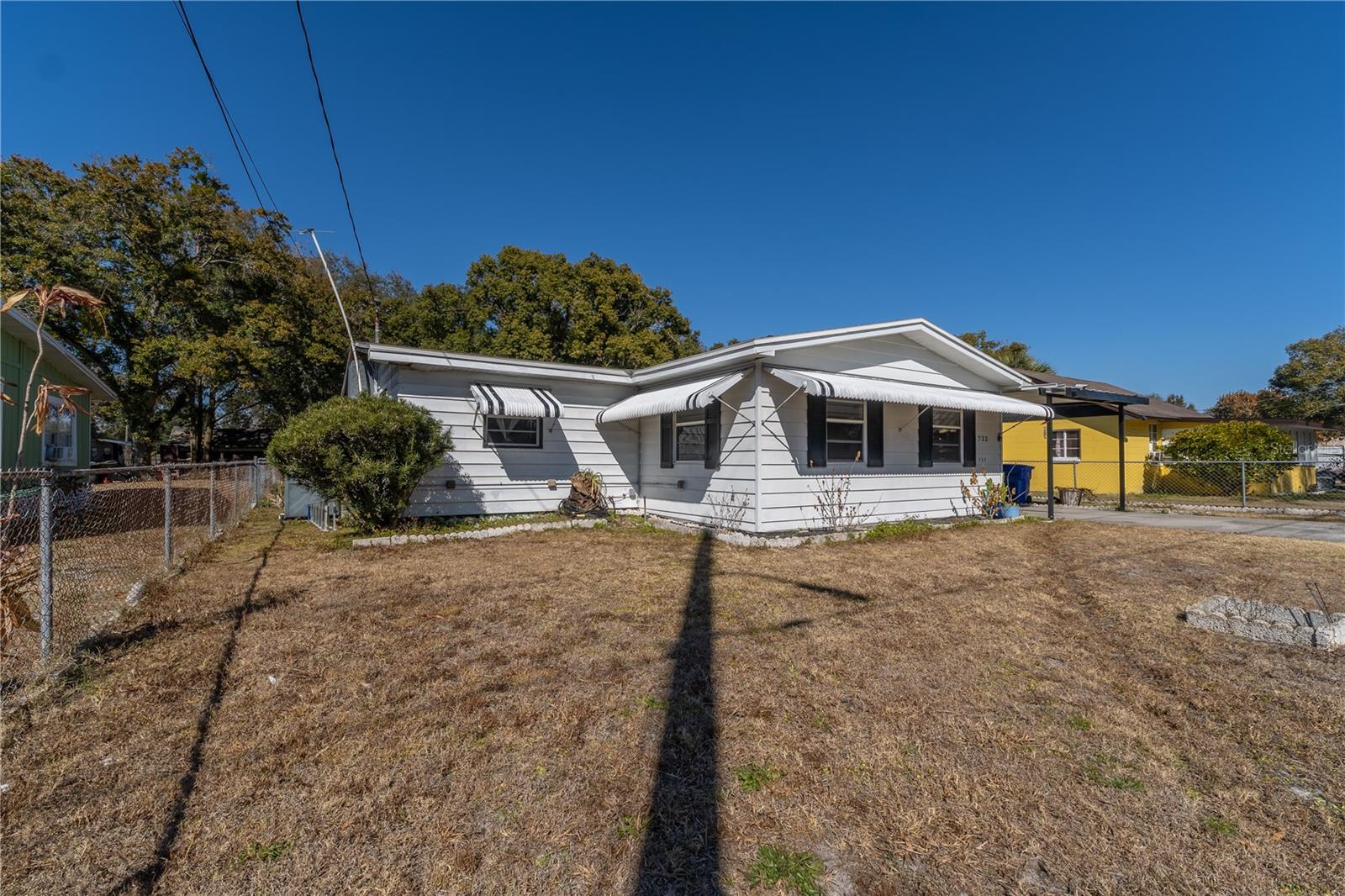 Image 2 of 27 For 733 Hennessee Street