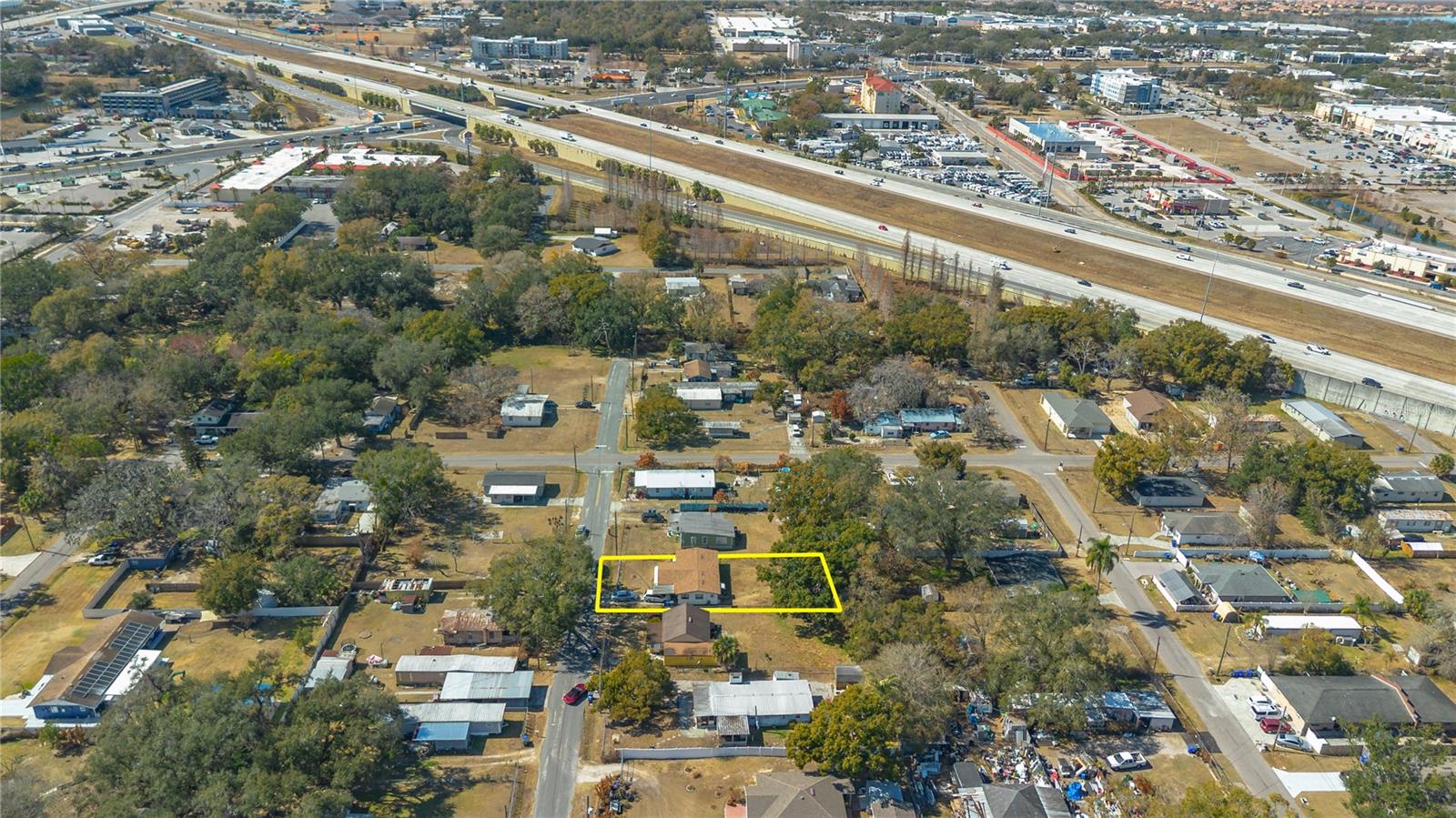 Image 24 of 27 For 733 Hennessee Street