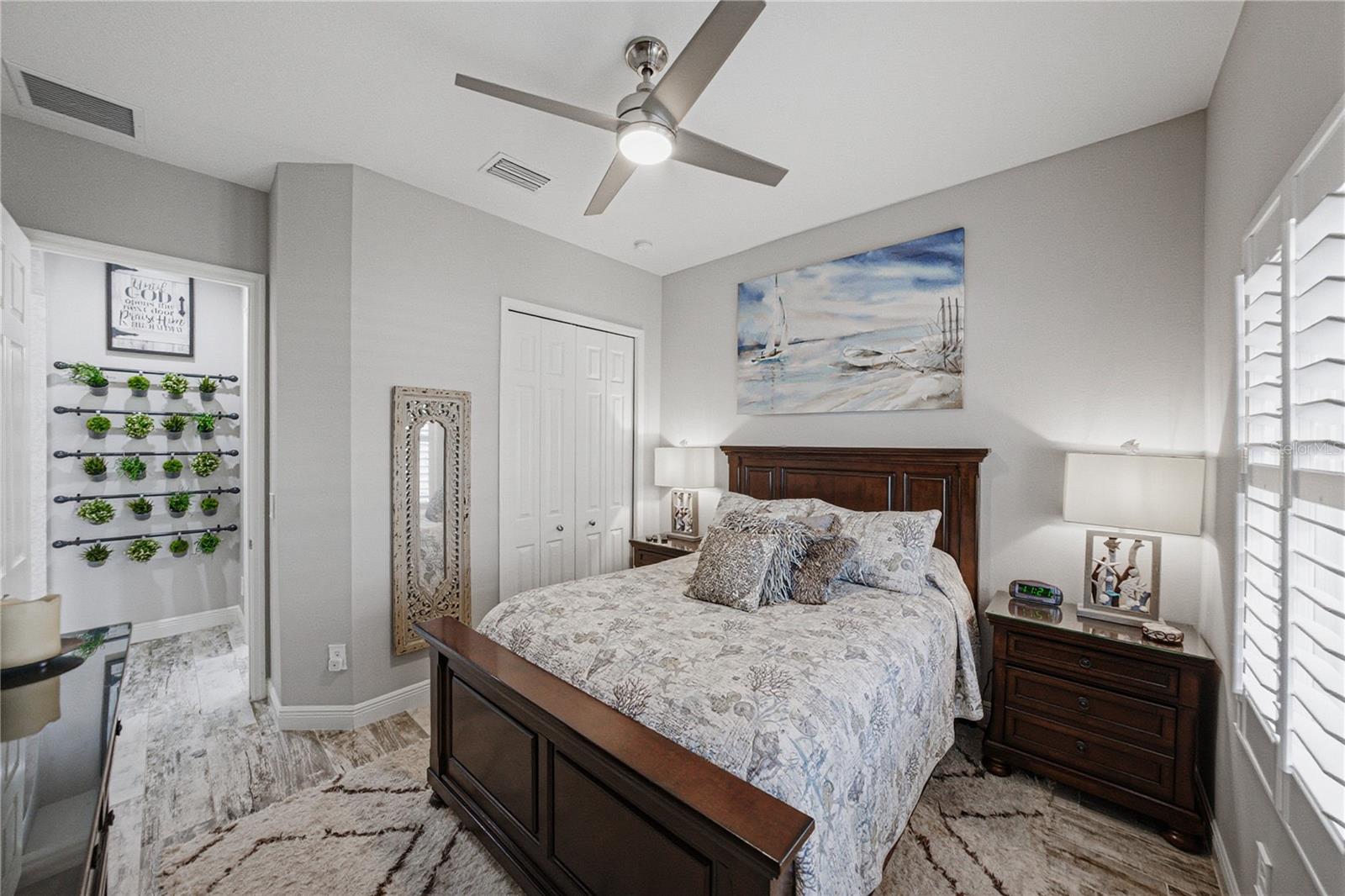 Image 10 of 92 For 6916 Ebb Tide Avenue