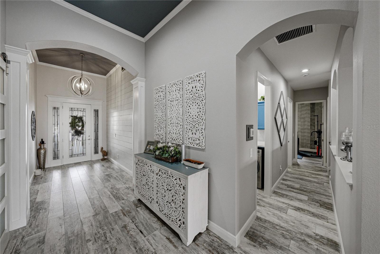 Image 16 of 92 For 6916 Ebb Tide Avenue