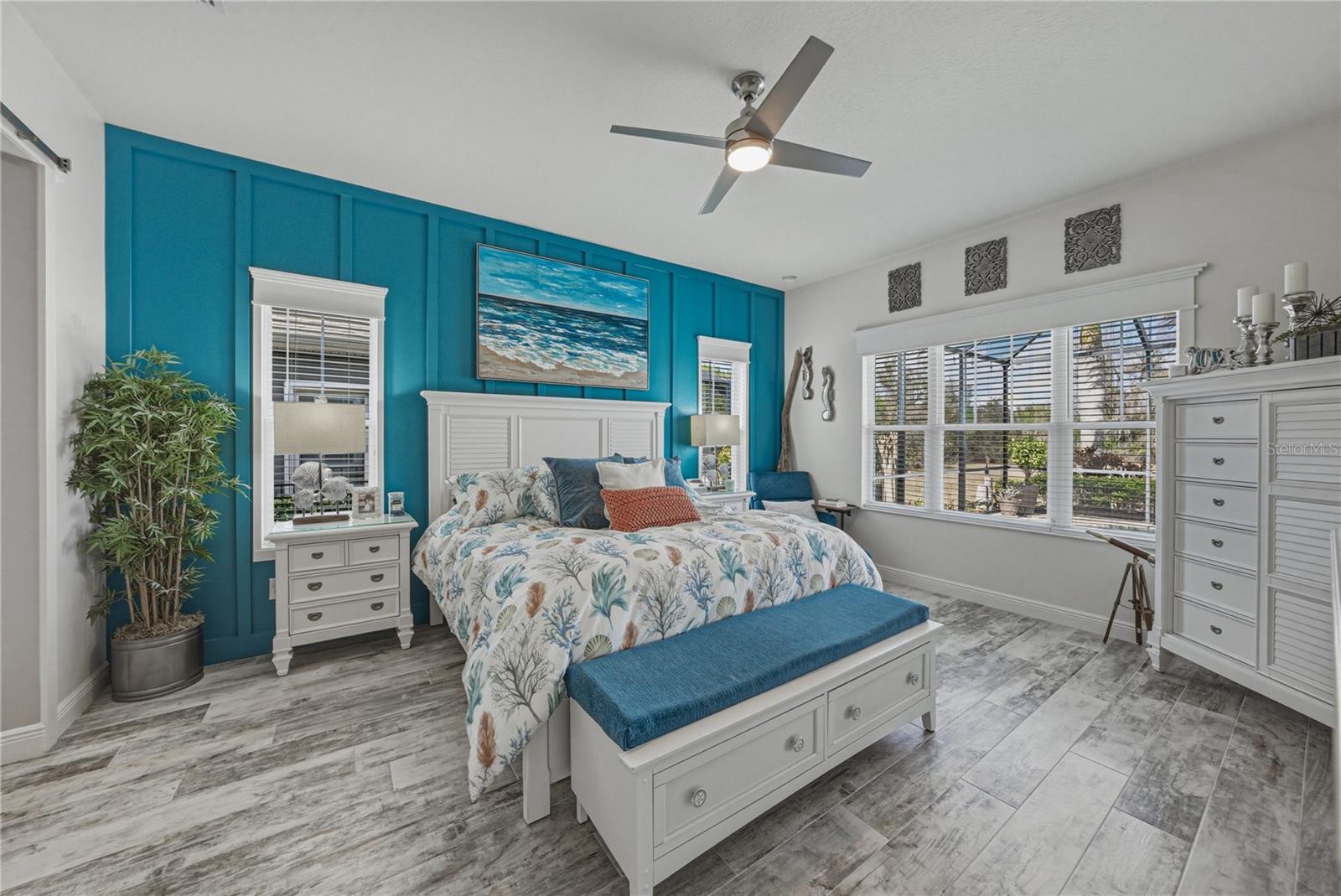 Image 21 of 92 For 6916 Ebb Tide Avenue