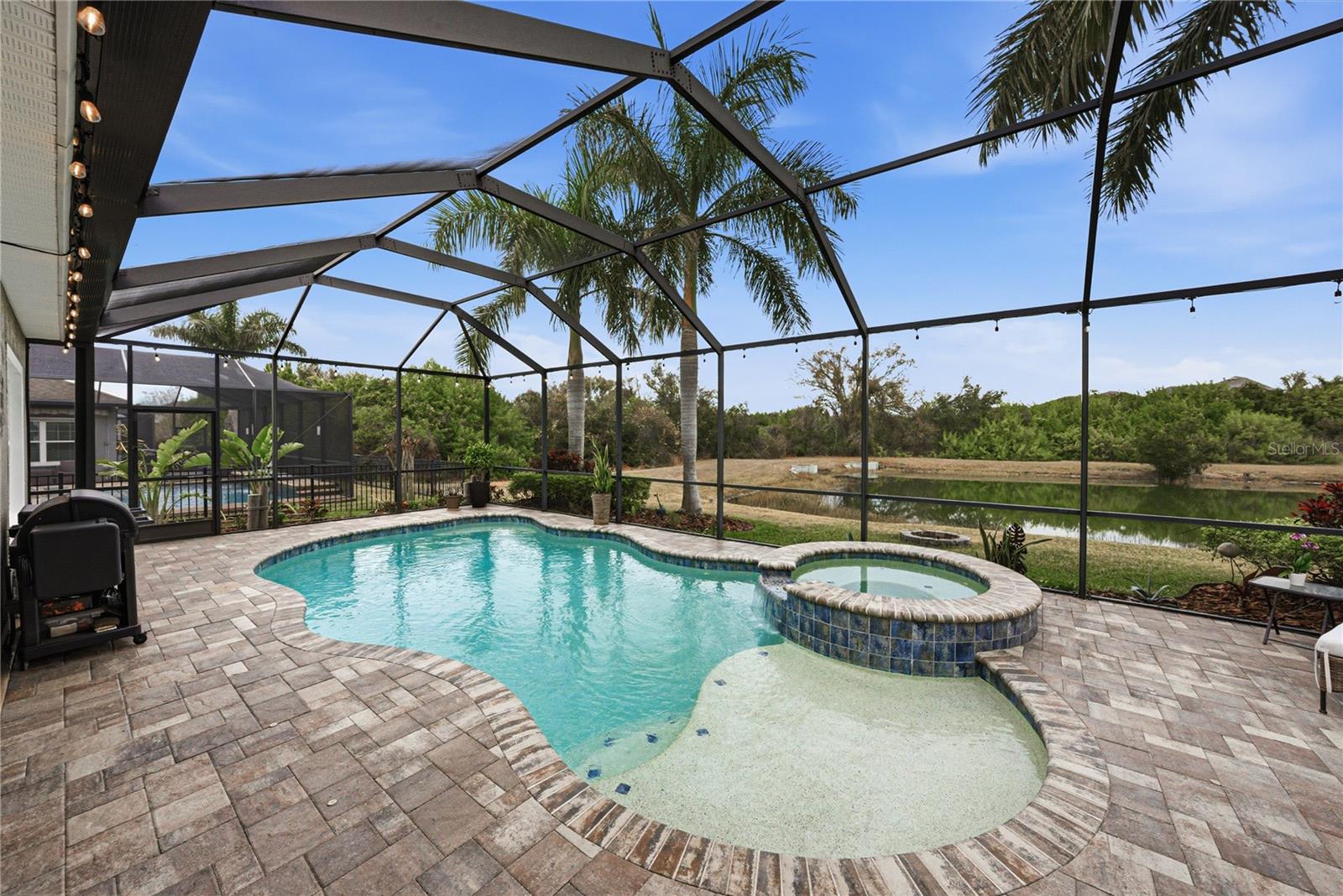 Image 67 of 92 For 6916 Ebb Tide Avenue