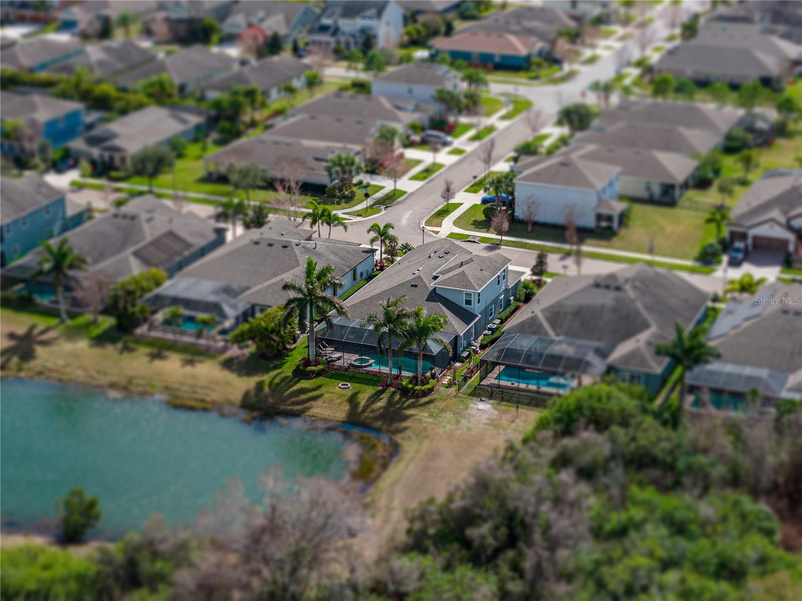 Image 84 of 92 For 6916 Ebb Tide Avenue