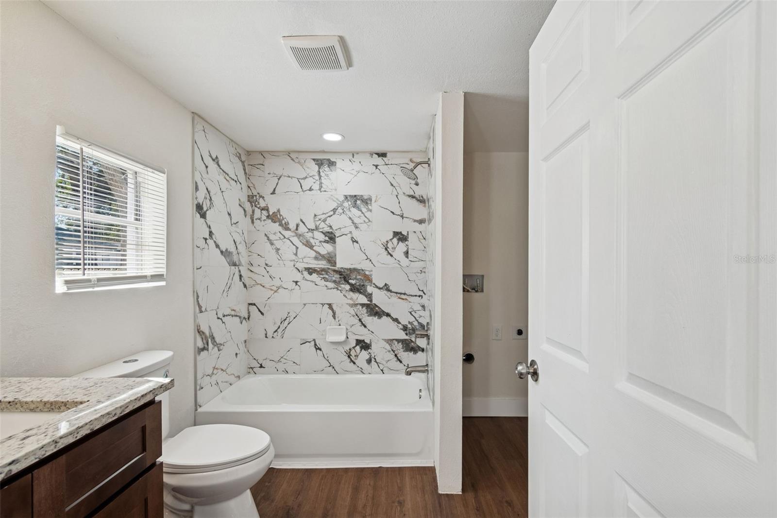 Image 14 of 26 For 9412 Brooks Street