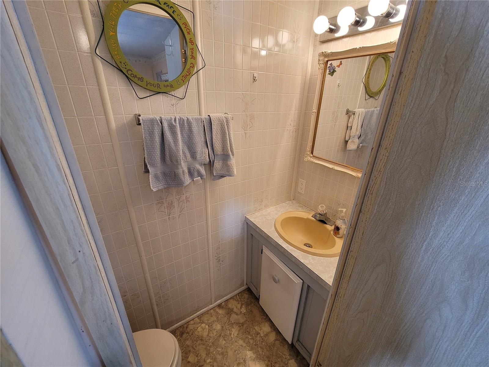 Image 18 of 56 For 39438 Rockford Avenue