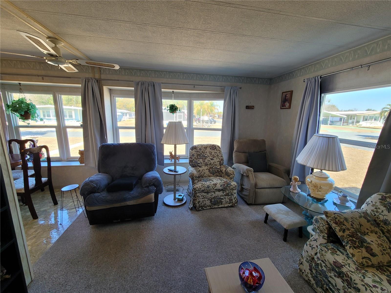 Image 22 of 56 For 39438 Rockford Avenue