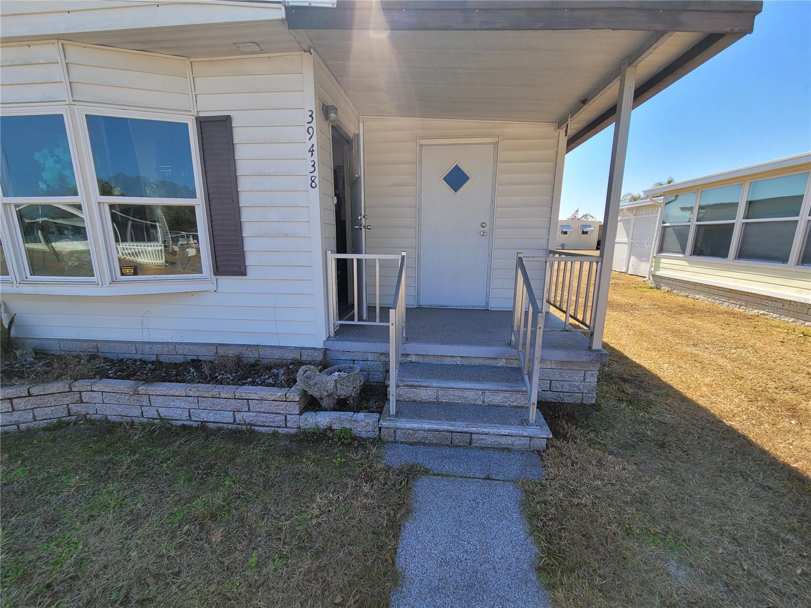 Image 31 of 56 For 39438 Rockford Avenue