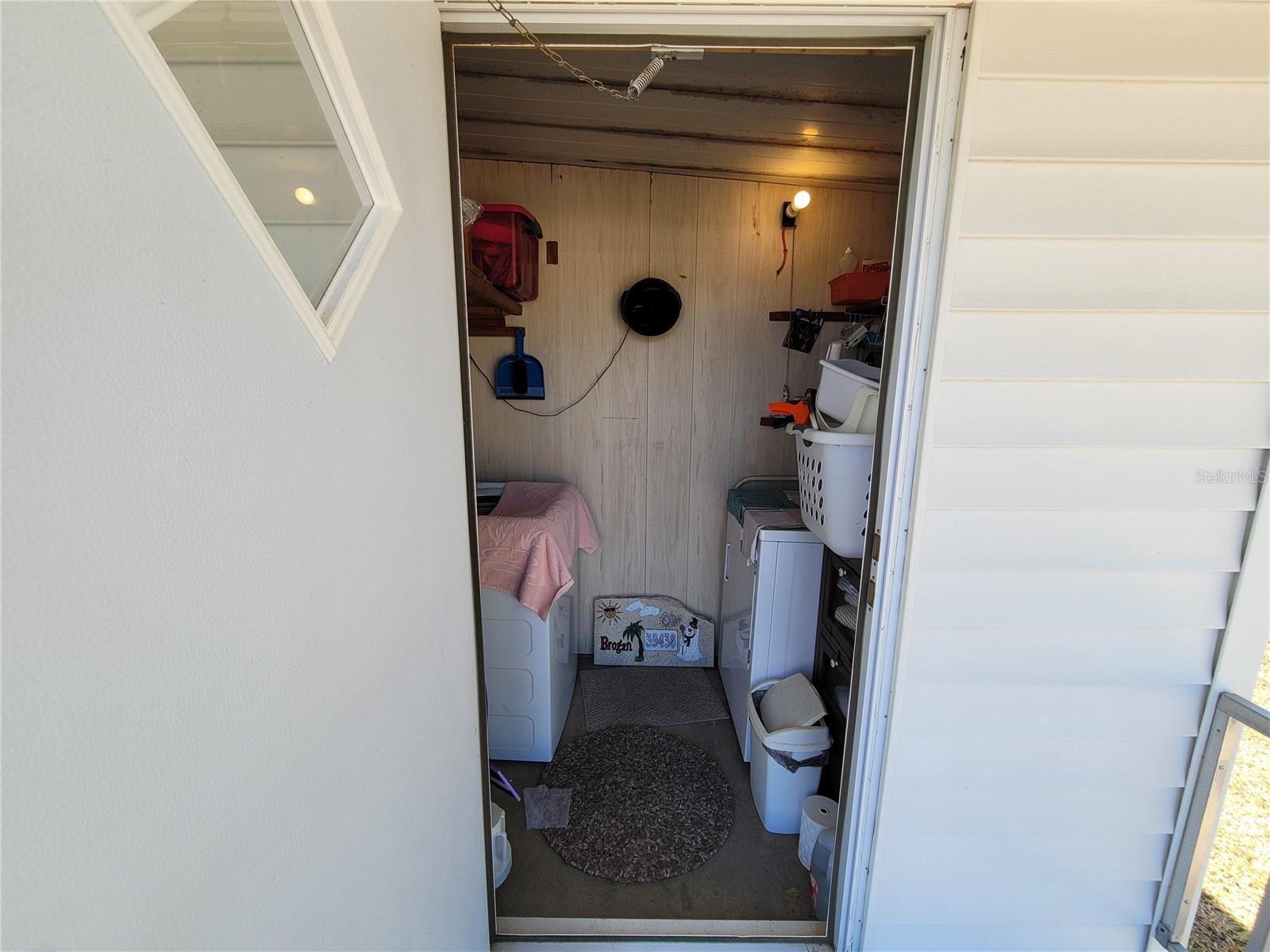 Image 32 of 56 For 39438 Rockford Avenue