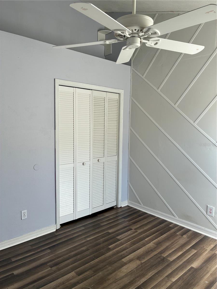 Image 14 of 34 For 5841 Dorham Place