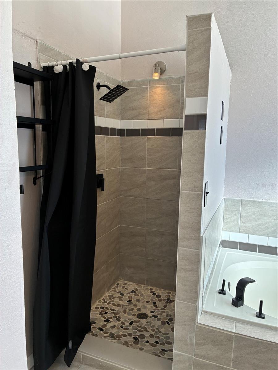 Image 27 of 34 For 5841 Dorham Place