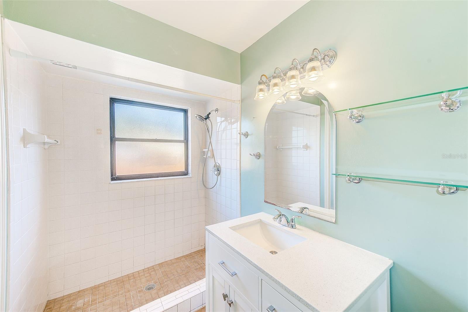 Image 12 of 22 For 3471 14th Avenue N