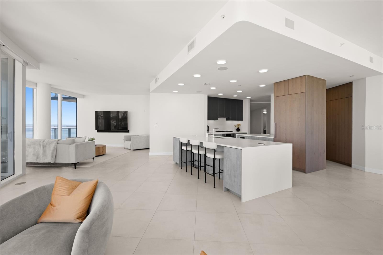 Image 20 of 82 For 2900 Bay To Bay Boulevard 1103