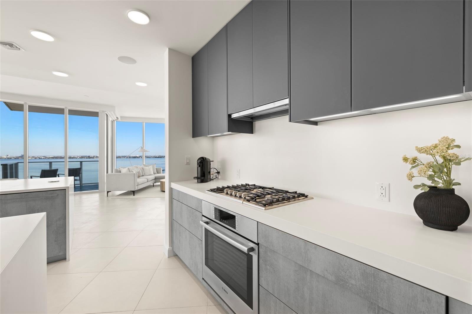 Image 26 of 82 For 2900 Bay To Bay Boulevard 1103