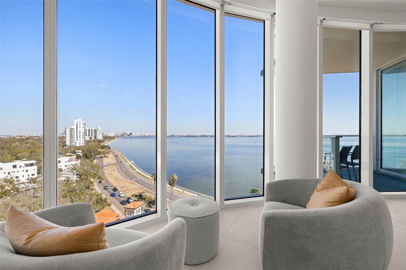 Image 28 of 82 For 2900 Bay To Bay Boulevard 1103