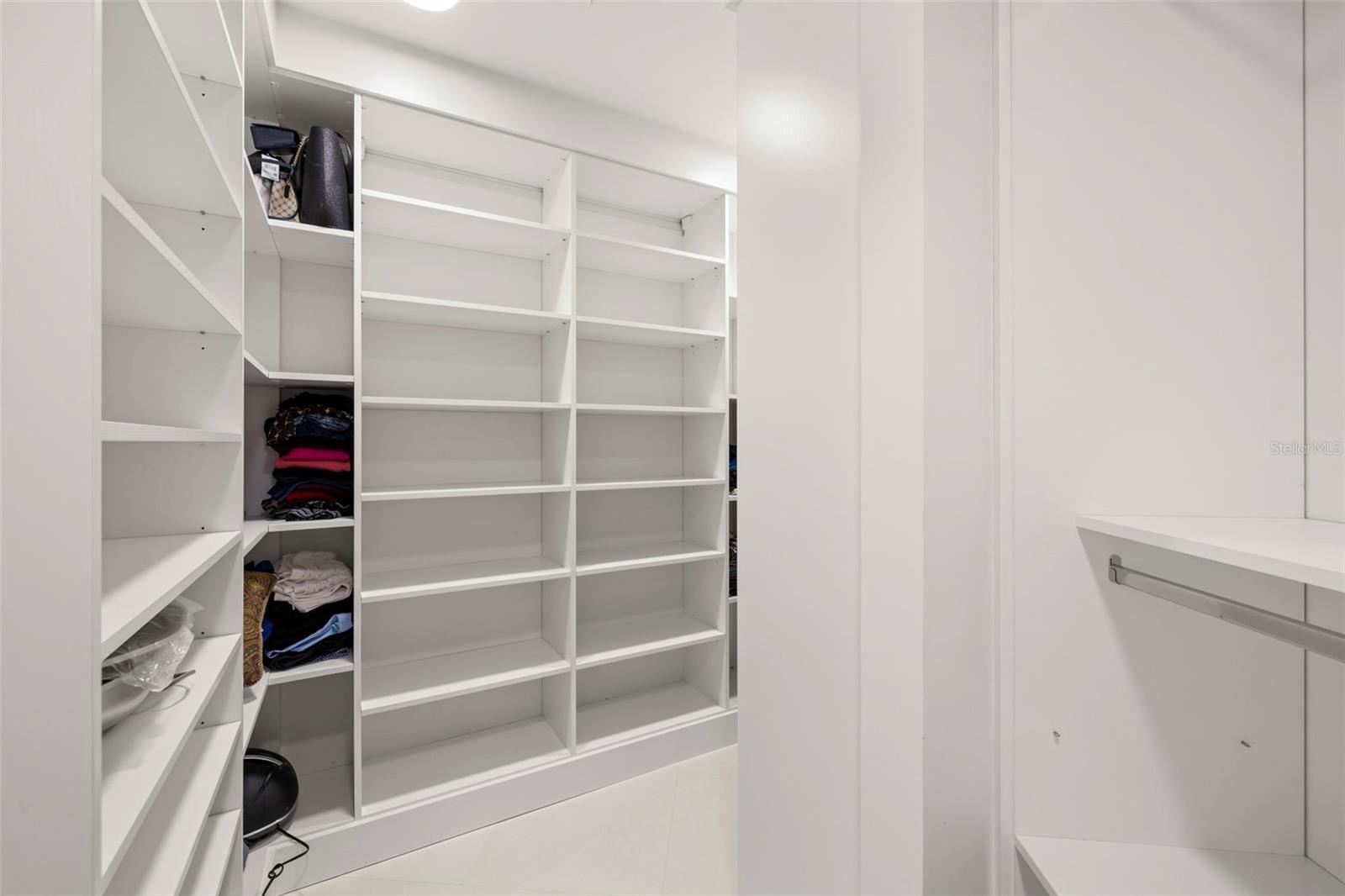 Image 43 of 82 For 2900 Bay To Bay Boulevard 1103