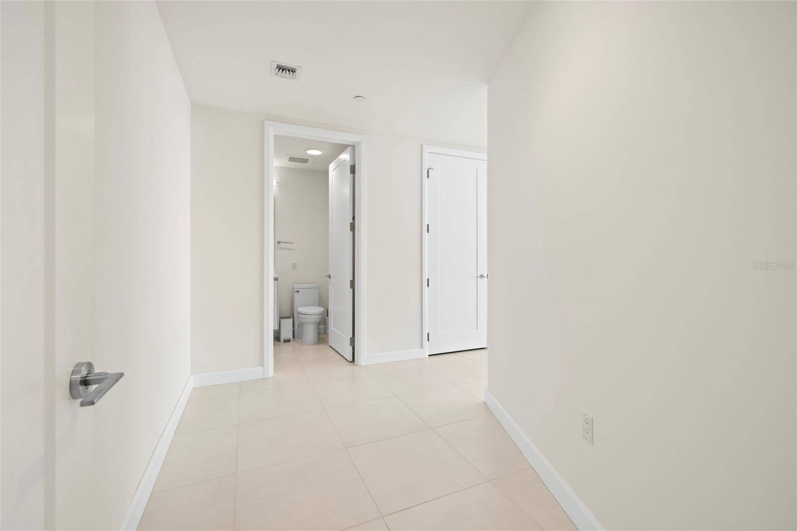 Image 48 of 82 For 2900 Bay To Bay Boulevard 1103