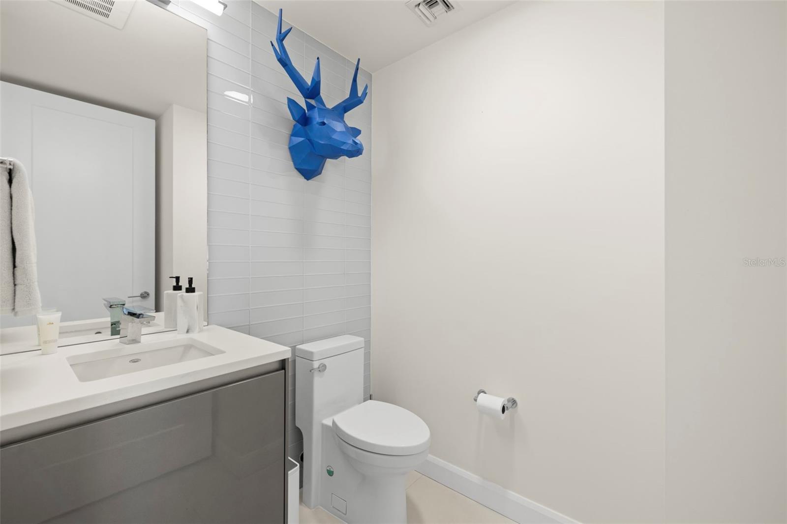 Image 55 of 82 For 2900 Bay To Bay Boulevard 1103