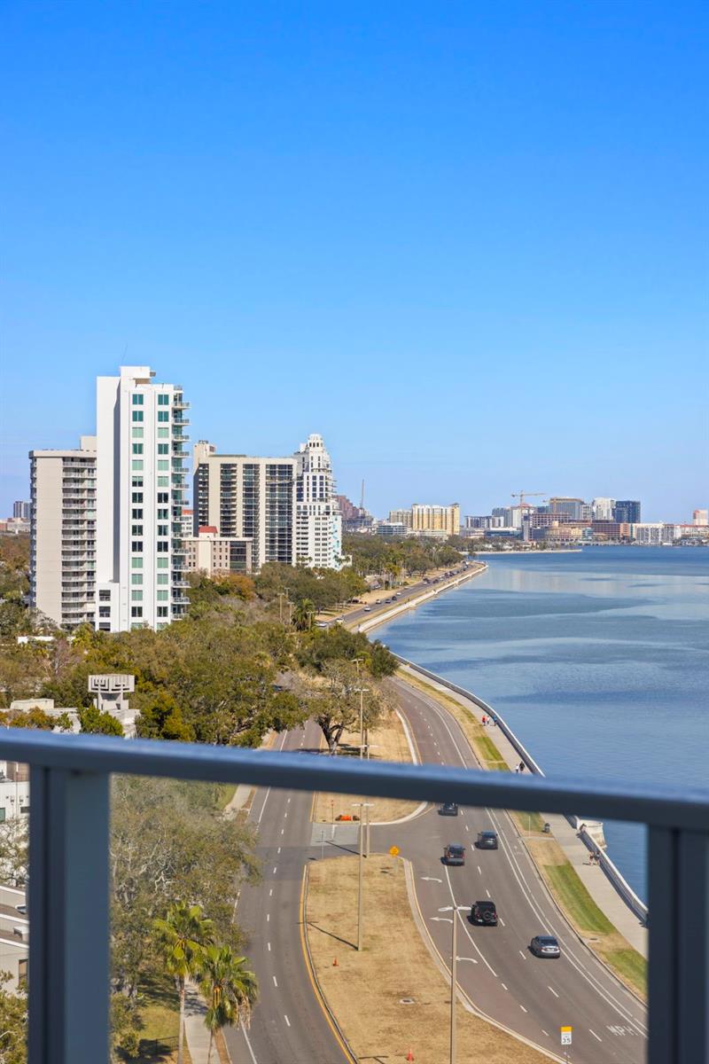 Image 65 of 82 For 2900 Bay To Bay Boulevard 1103