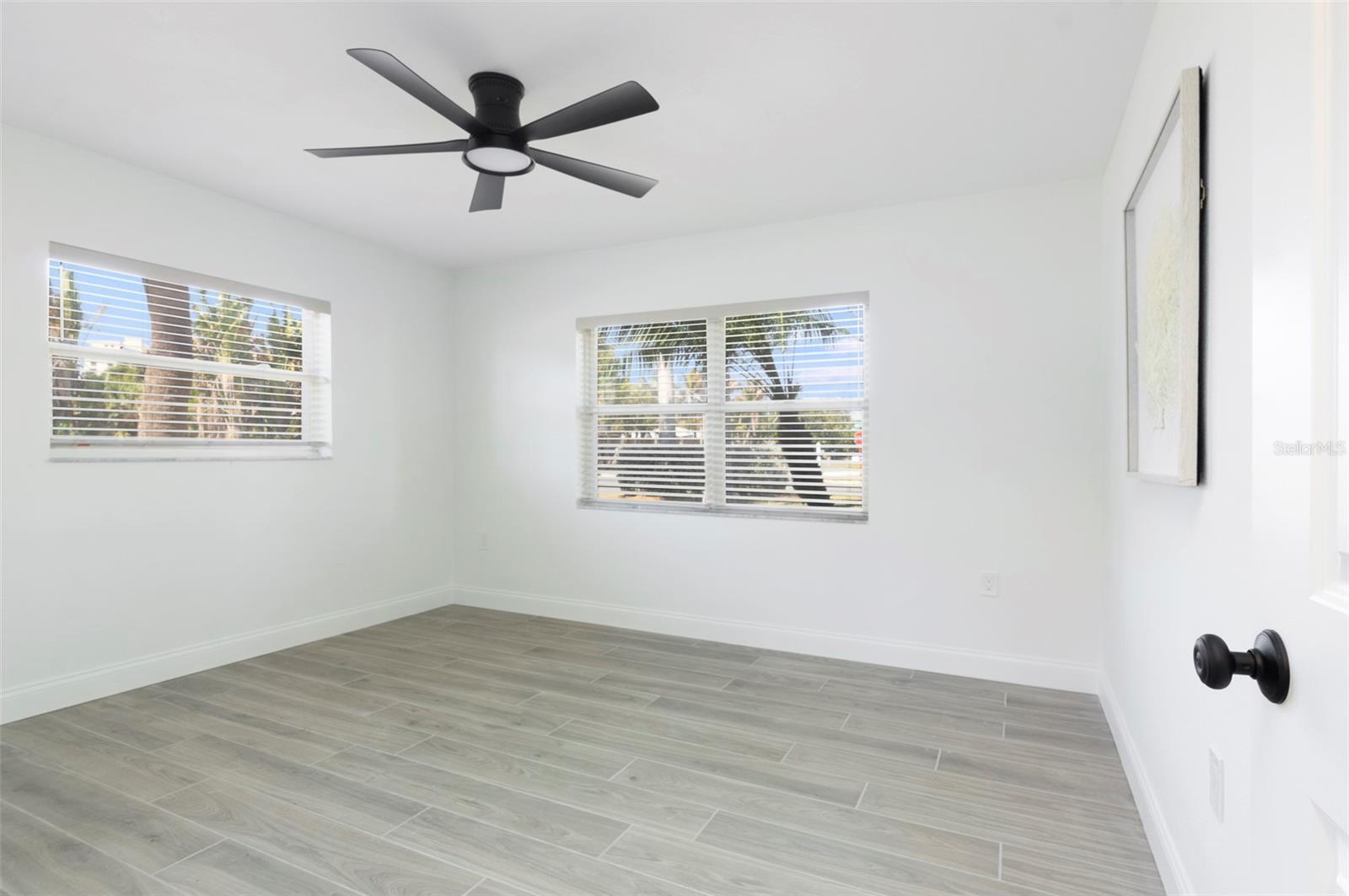 Image 12 of 21 For 191 40th Avenue