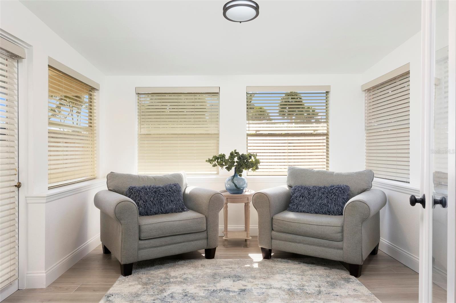 Image 5 of 21 For 191 40th Avenue