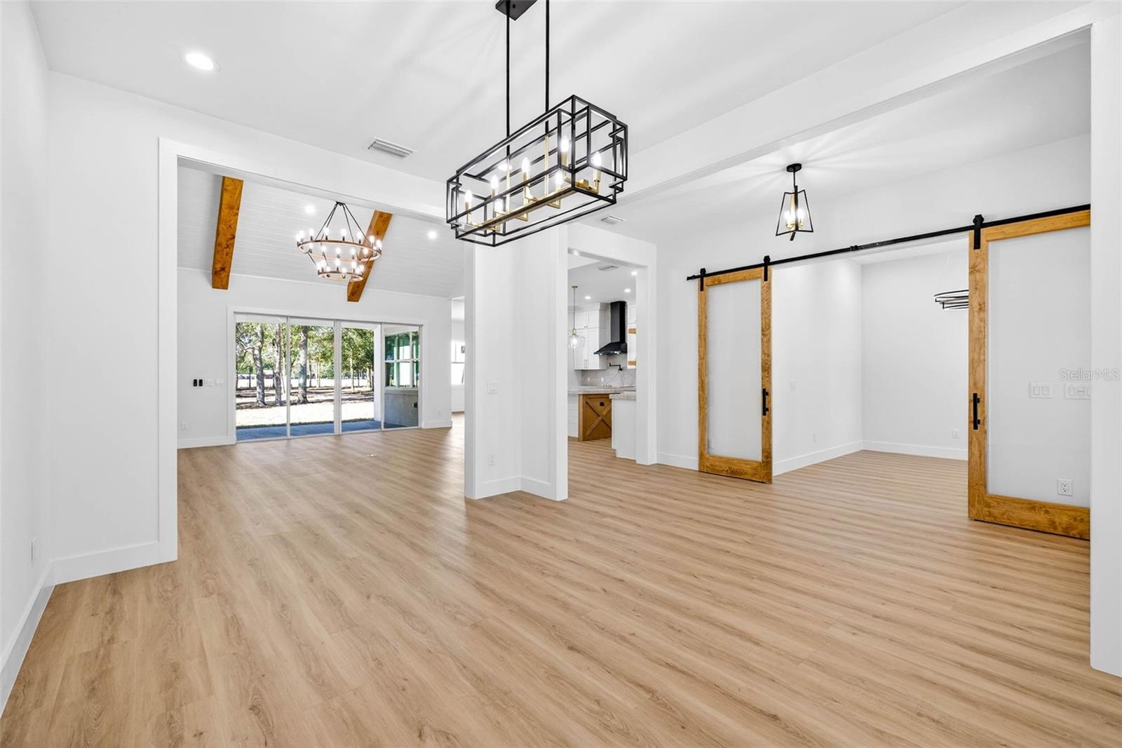 Image 13 of 83 For 14823 Crimson Oaks Trail