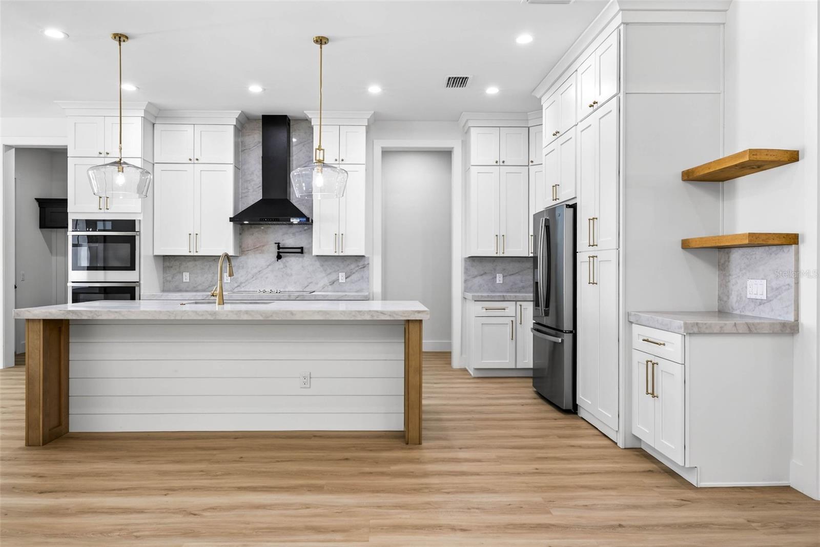 Image 26 of 83 For 14823 Crimson Oaks Trail