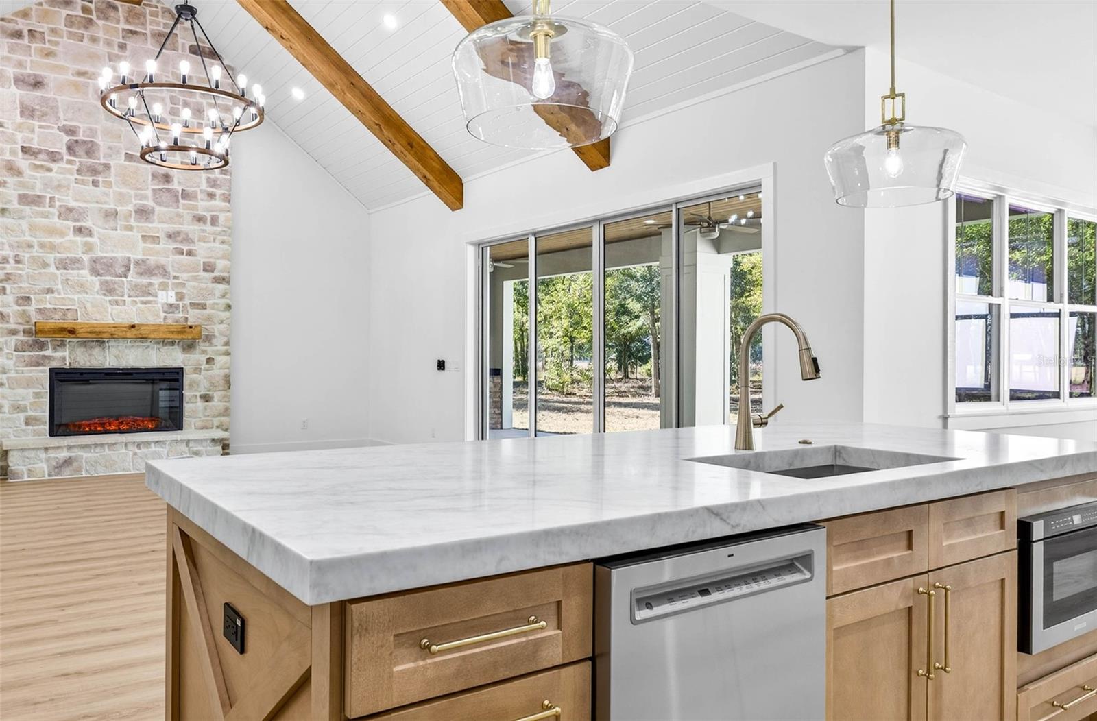 Image 28 of 83 For 14823 Crimson Oaks Trail