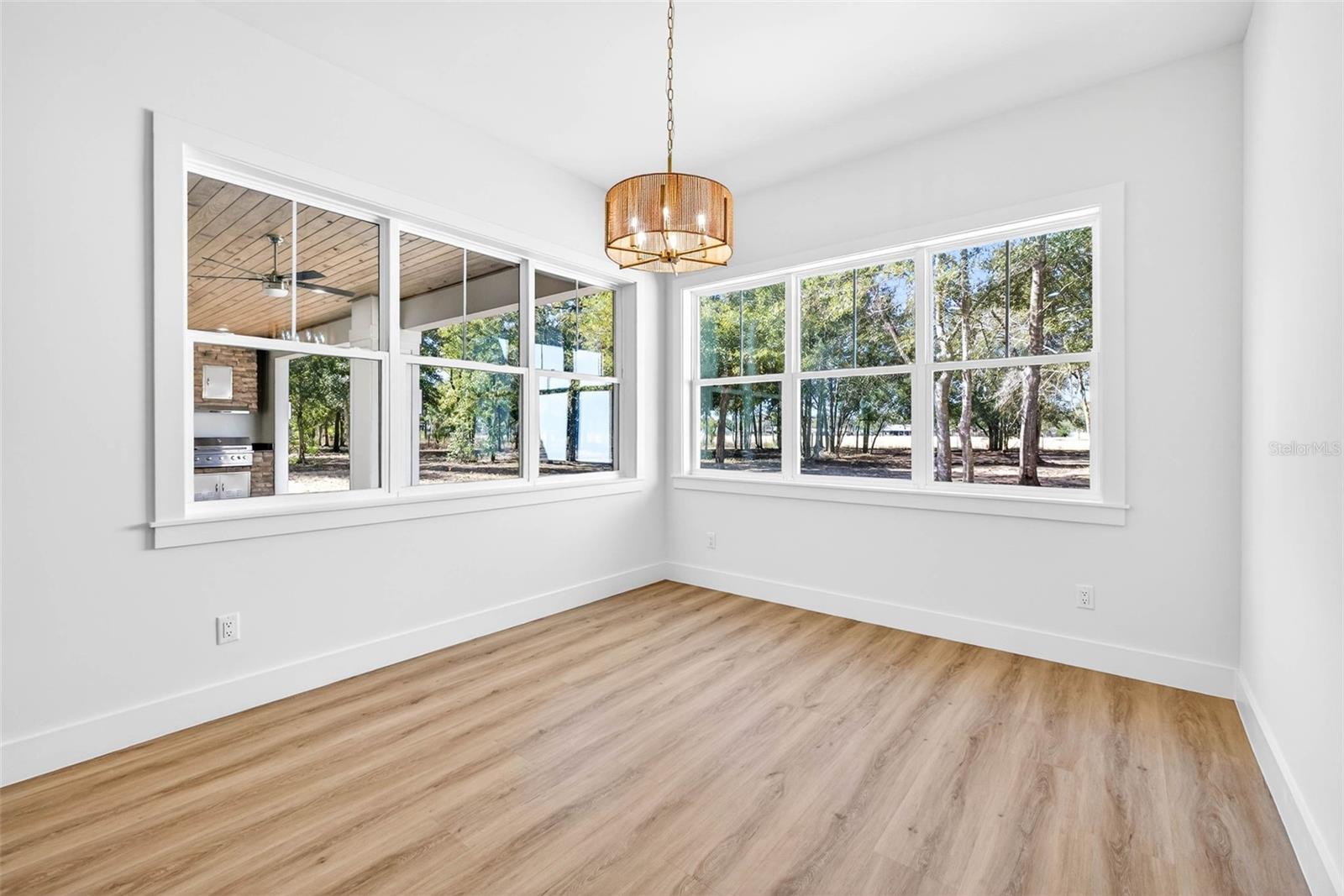 Image 37 of 83 For 14823 Crimson Oaks Trail