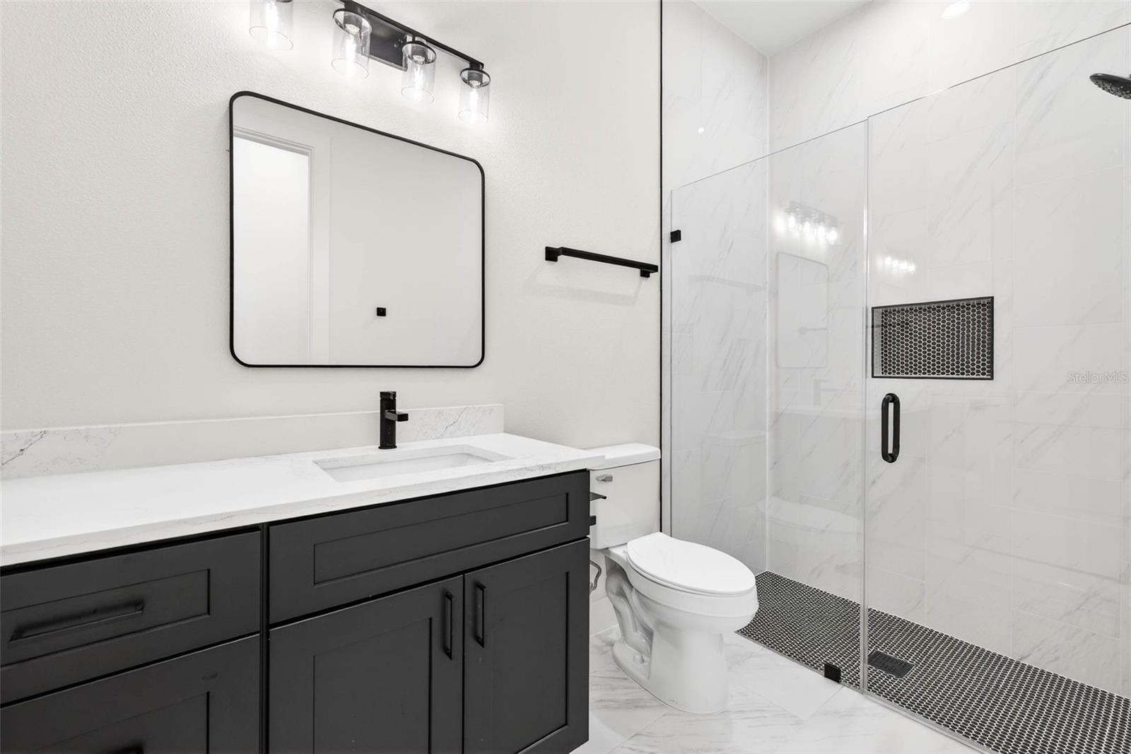 Image 43 of 83 For 14823 Crimson Oaks Trail