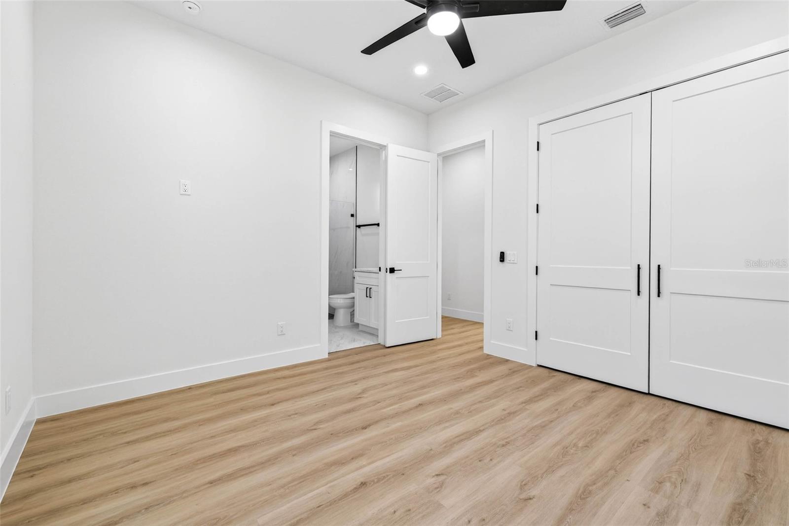 Image 50 of 83 For 14823 Crimson Oaks Trail