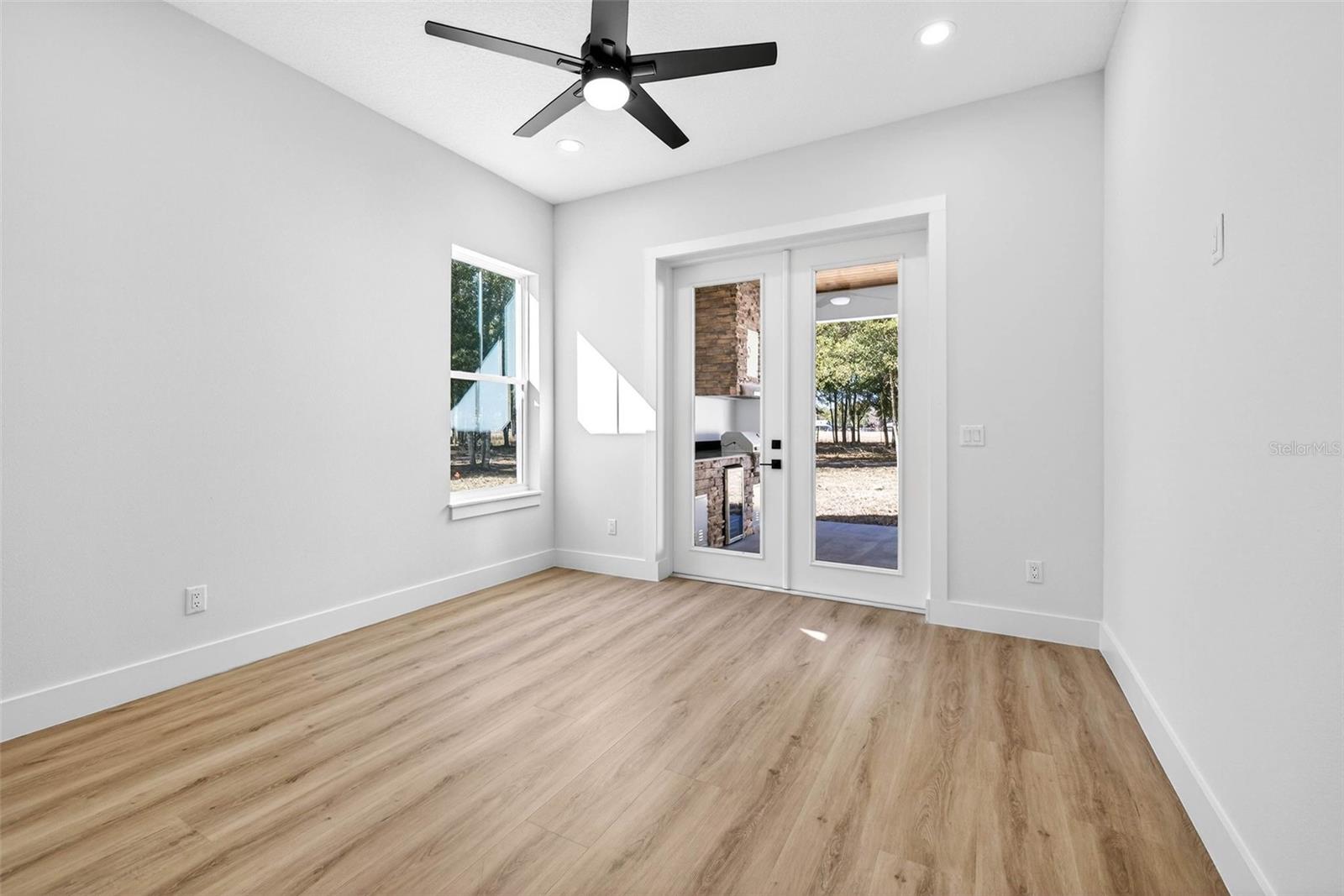 Image 52 of 83 For 14823 Crimson Oaks Trail