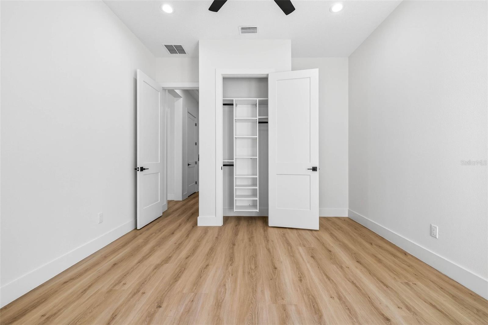 Image 54 of 83 For 14823 Crimson Oaks Trail