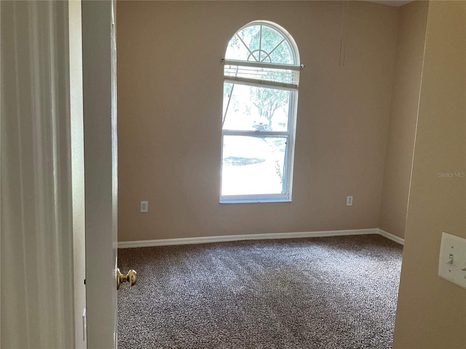 Image 2 of 13 For 2717 Villa Drive