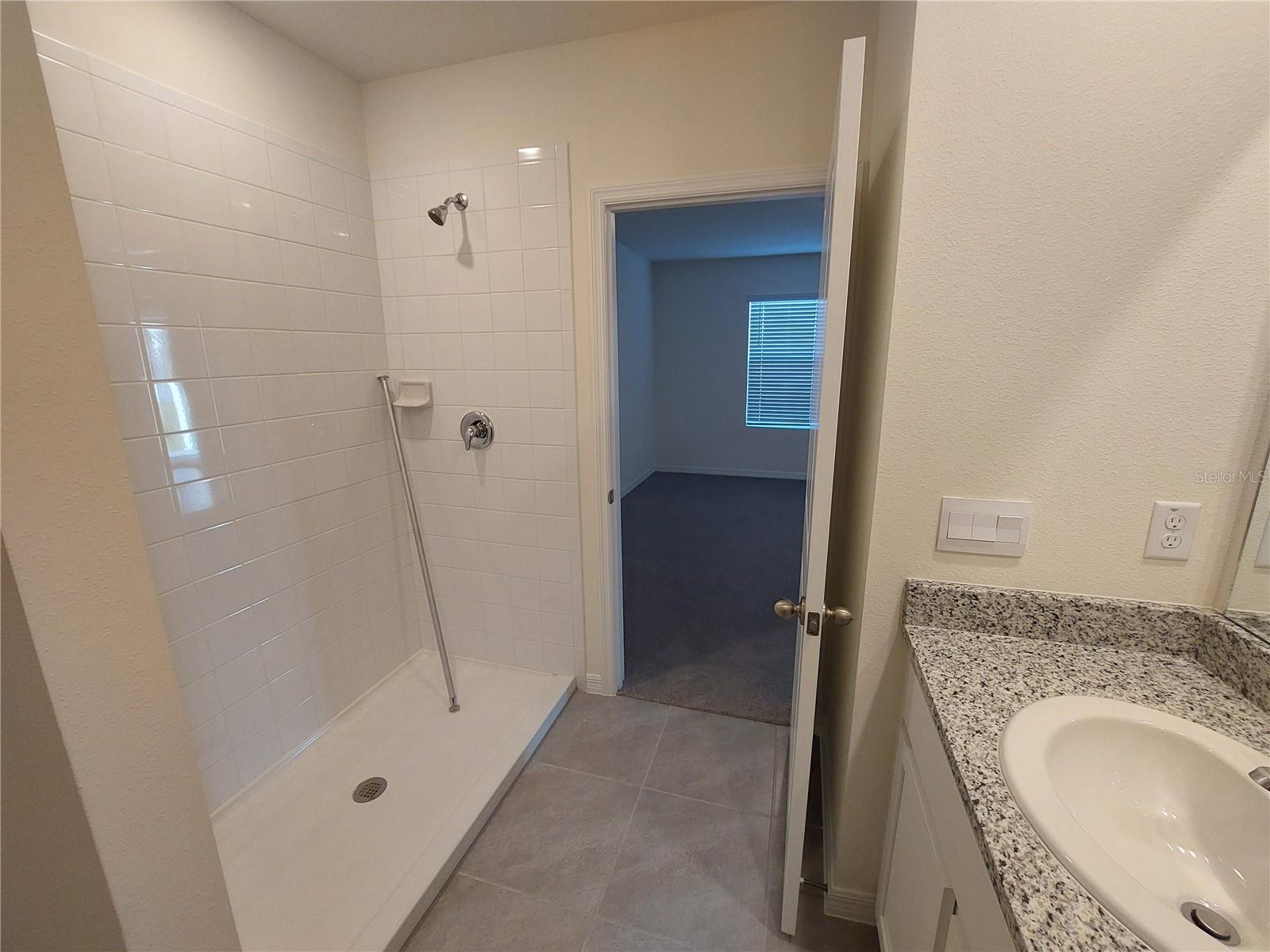 Image 12 of 21 For 35735 Sunflower Hill Drive