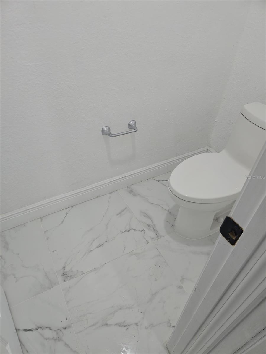 Image 6 of 9 For 205 Johnson Street