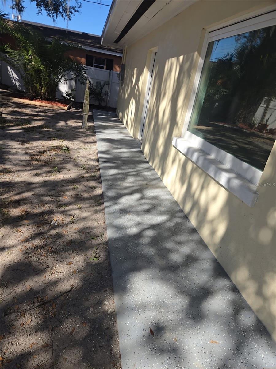 Image 9 of 9 For 205 Johnson Street