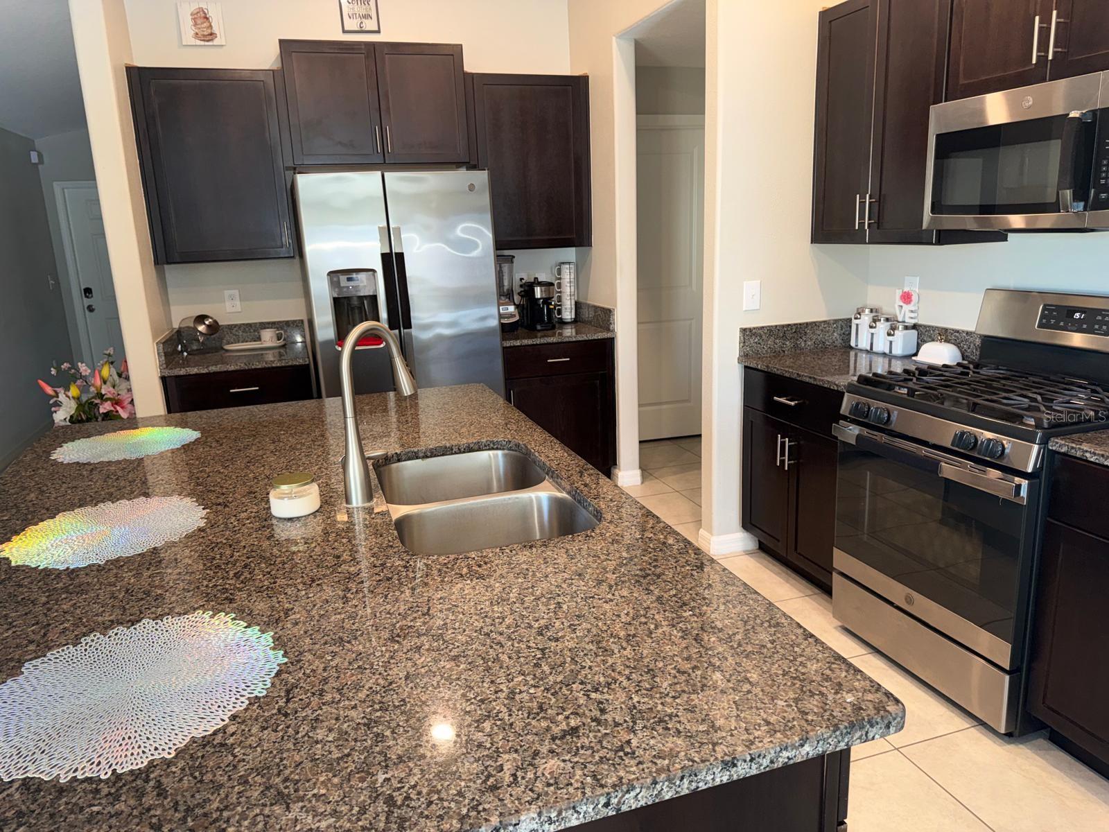 Image 5 of 23 For 9661 Channing Hill Drive