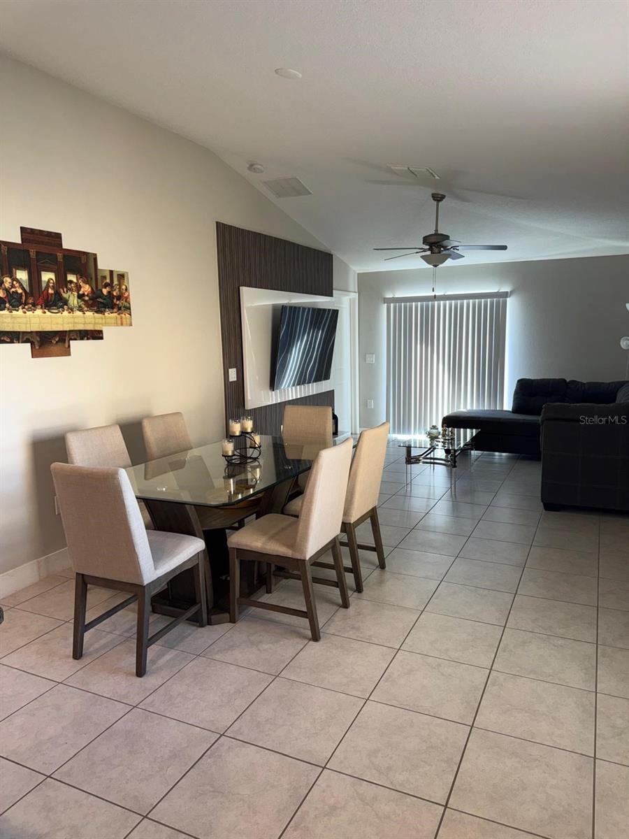 Image 7 of 23 For 9661 Channing Hill Drive