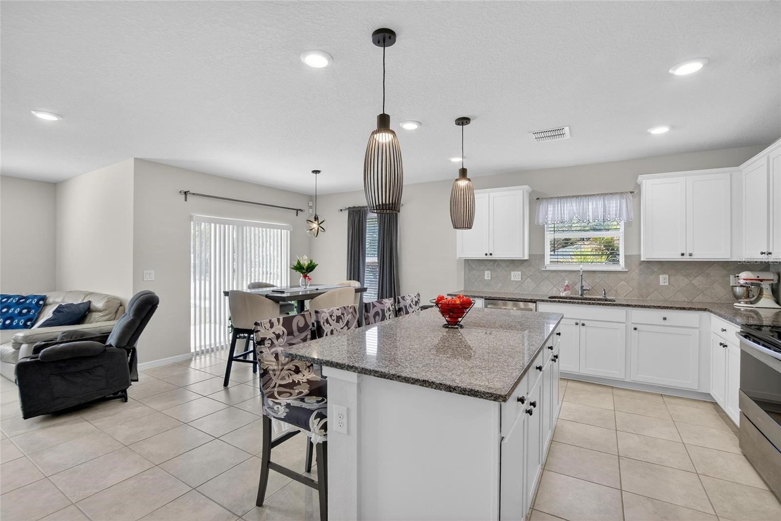 Image 13 of 56 For 901 Golden Shiner Avenue