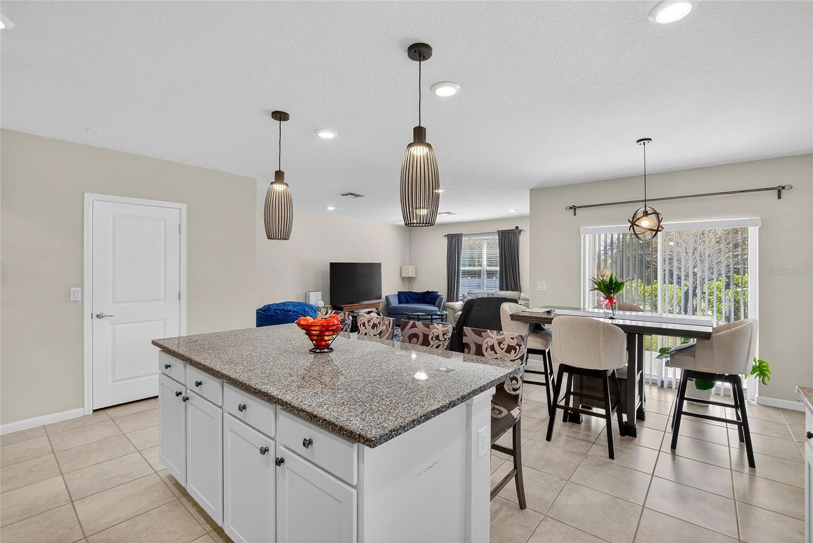 Image 15 of 56 For 901 Golden Shiner Avenue