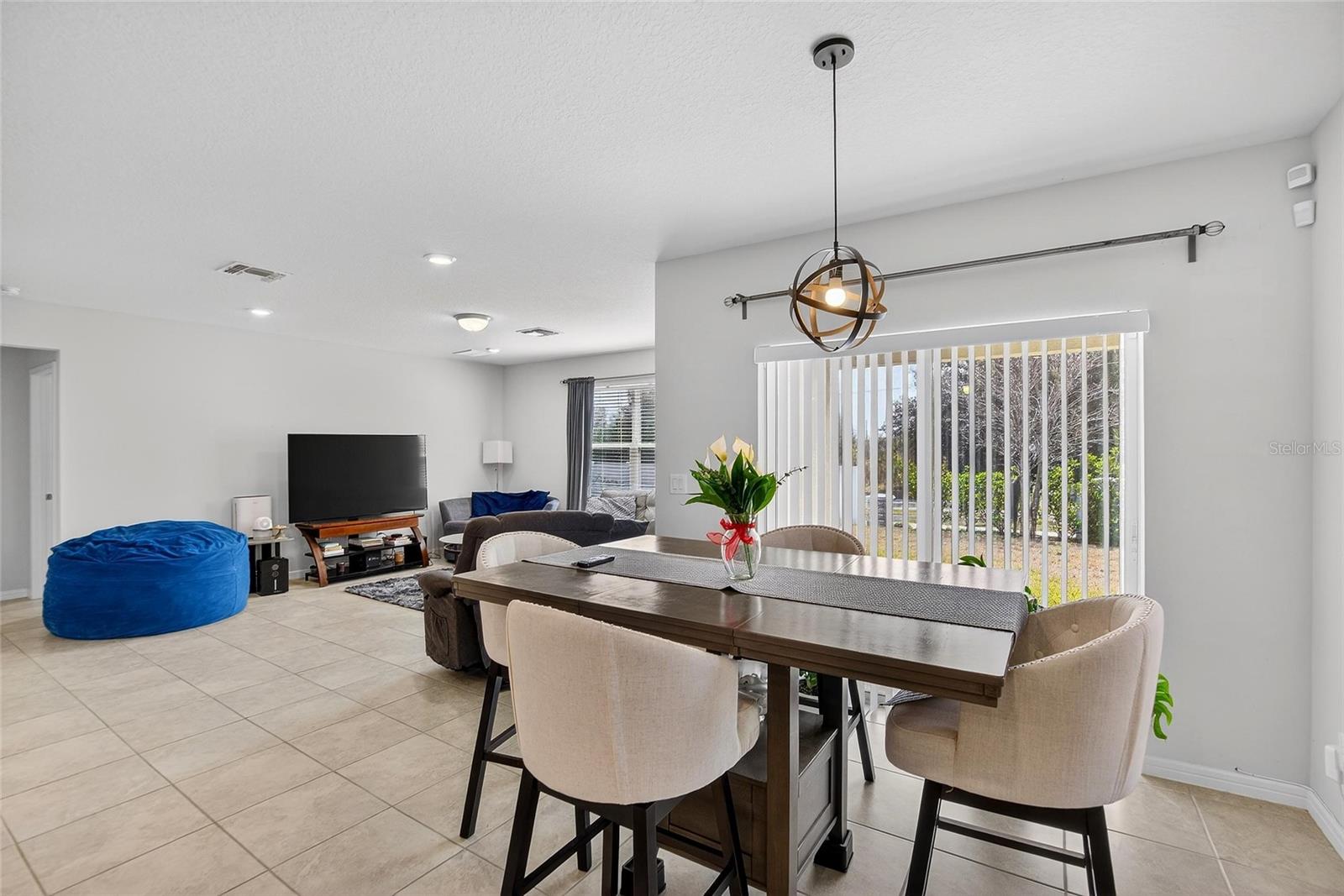 Image 16 of 56 For 901 Golden Shiner Avenue