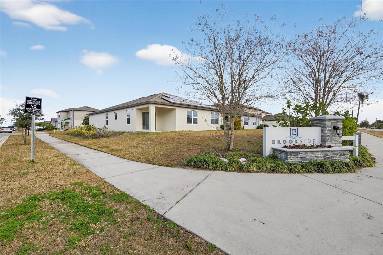 Image 43 of 56 For 901 Golden Shiner Avenue