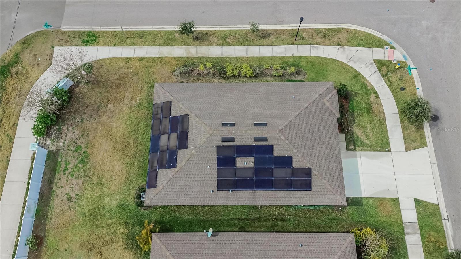 Image 50 of 56 For 901 Golden Shiner Avenue