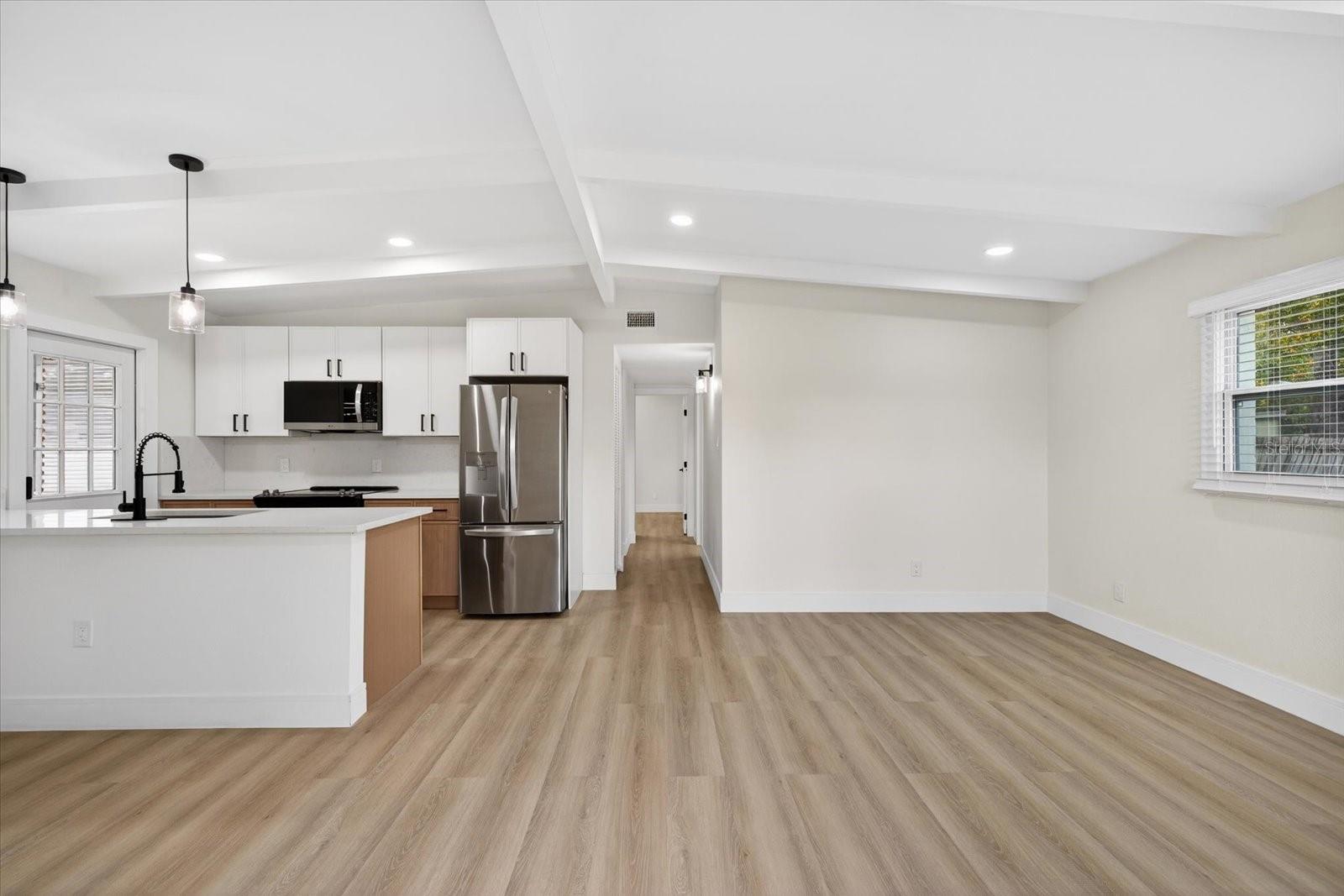 Image 10 of 47 For 5901 Coolidge Avenue