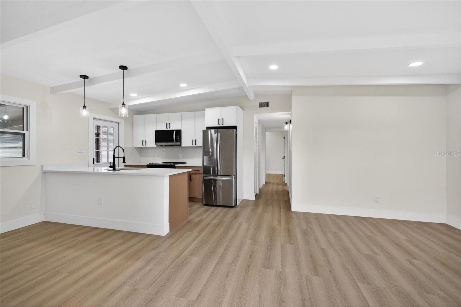 Image 12 of 47 For 5901 Coolidge Avenue