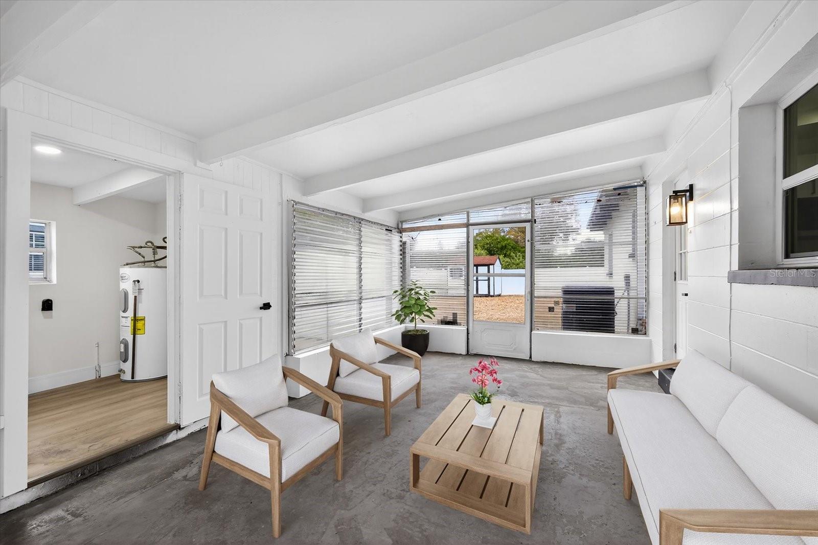 Image 19 of 47 For 5901 Coolidge Avenue