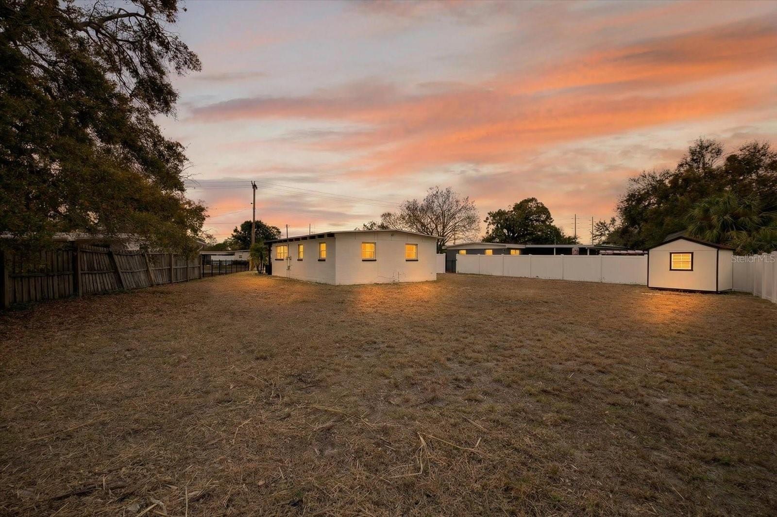 Image 38 of 47 For 5901 Coolidge Avenue