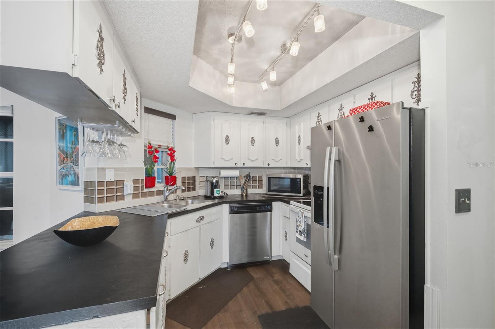 Image 17 of 69 For 2314 Clewis Court 204