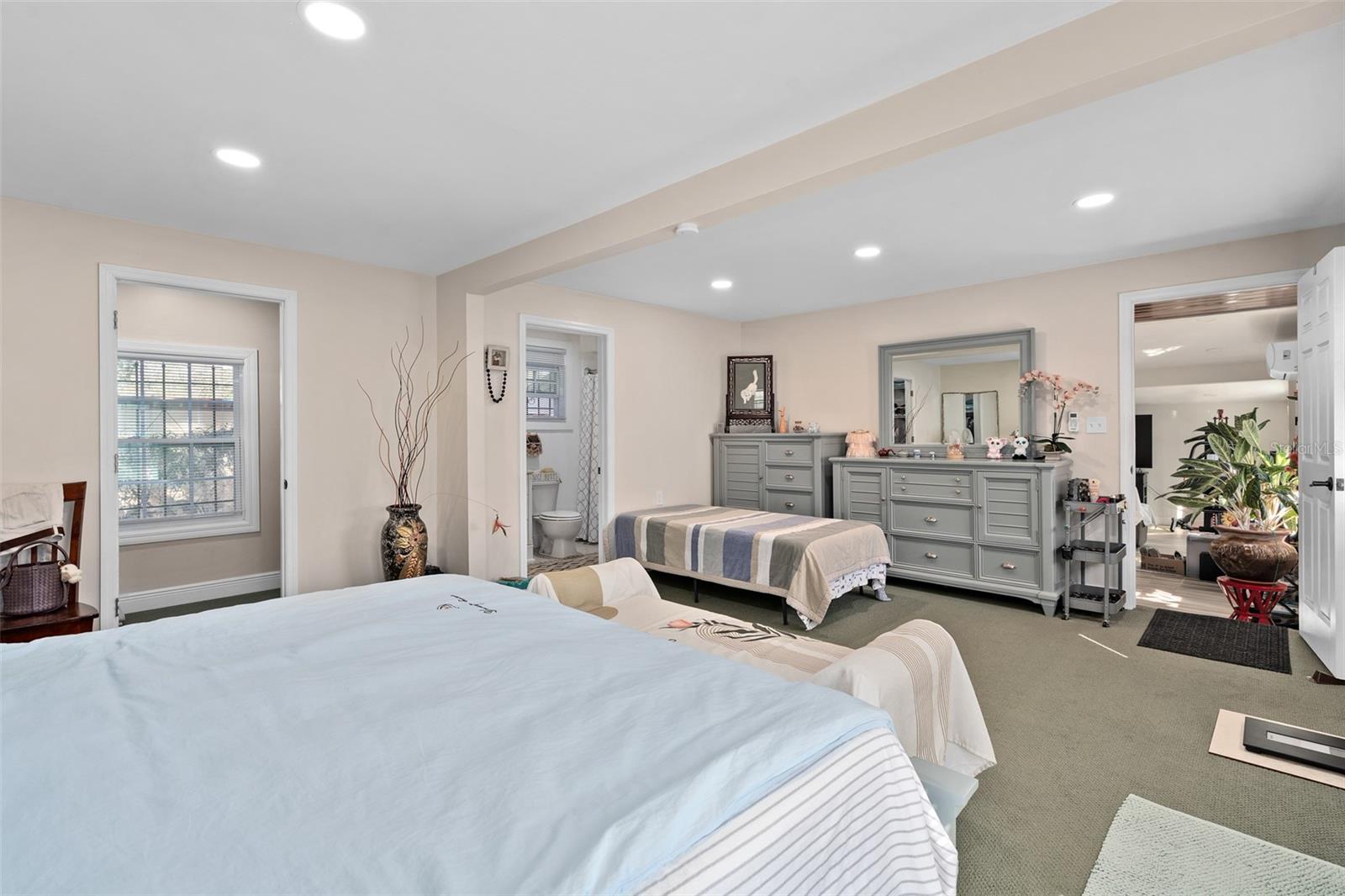 Image 10 of 31 For 1504 Lee Avenue