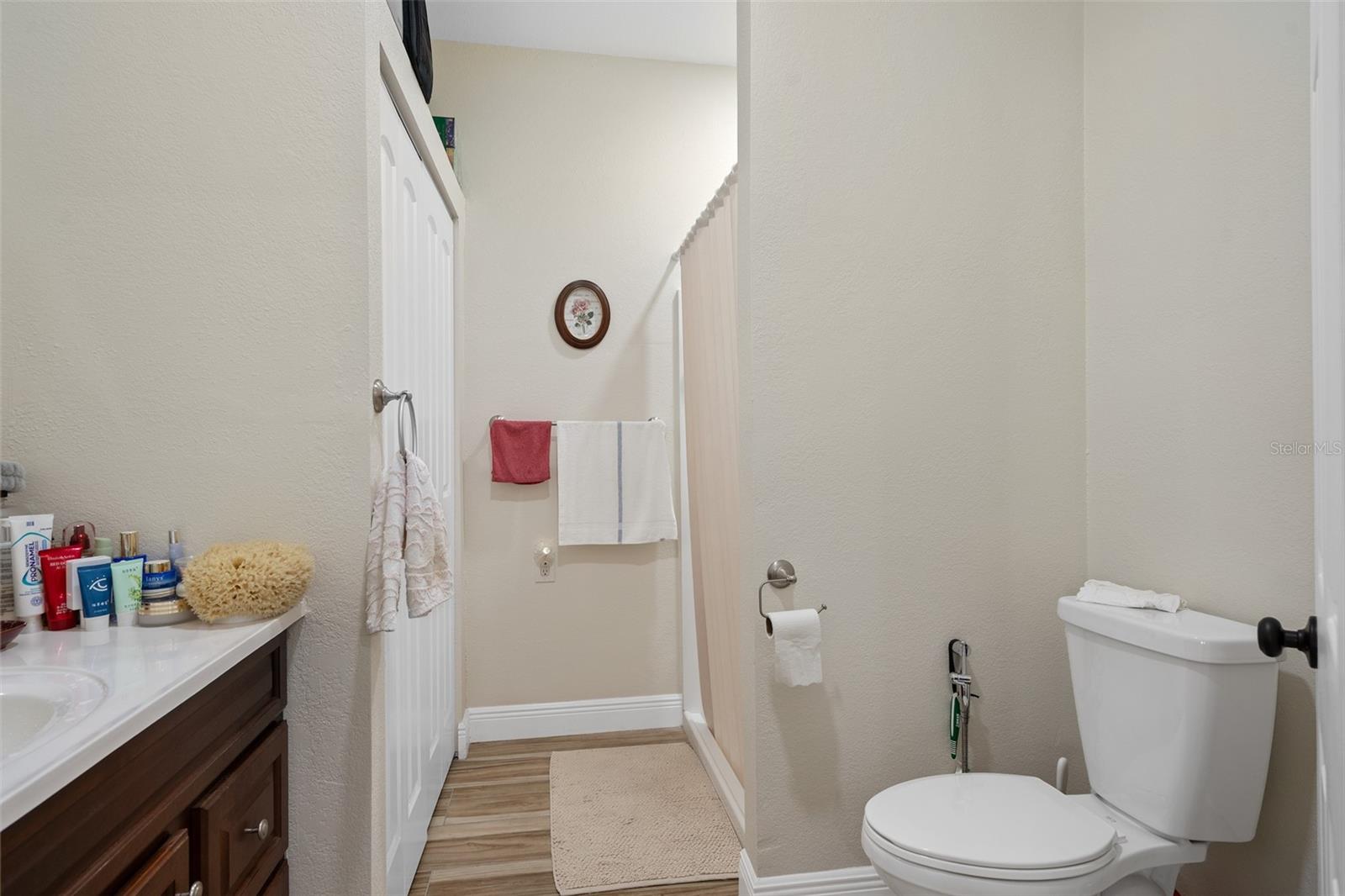 Image 16 of 31 For 1504 Lee Avenue